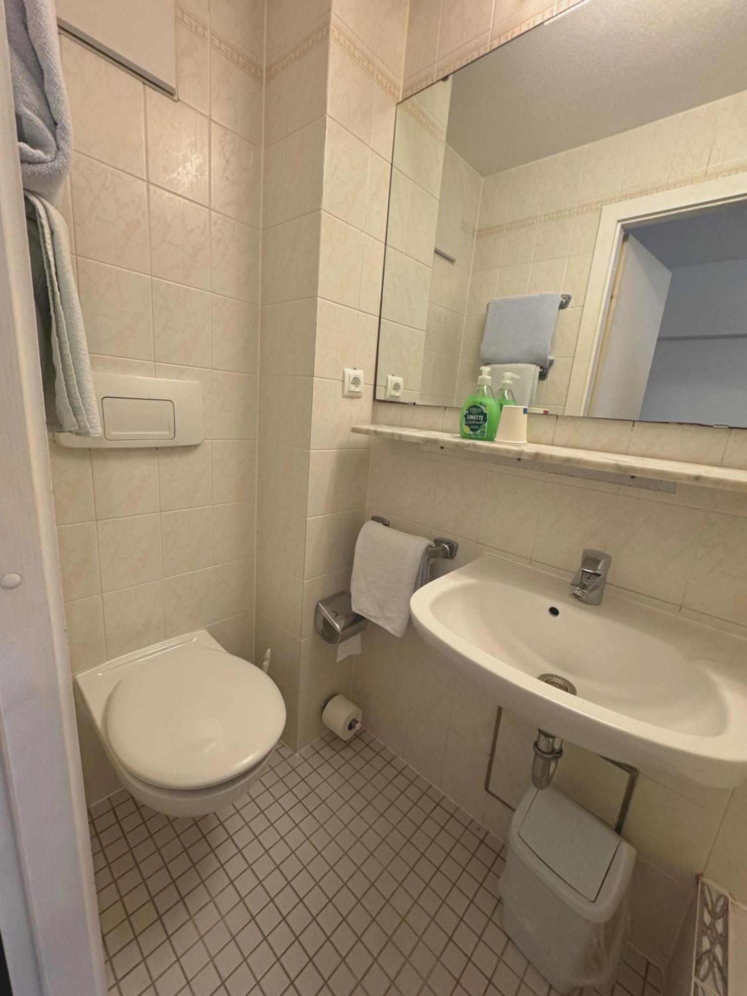Hostel Heinzelmaennchen Κολωνία Εξωτερικό φωτογραφία